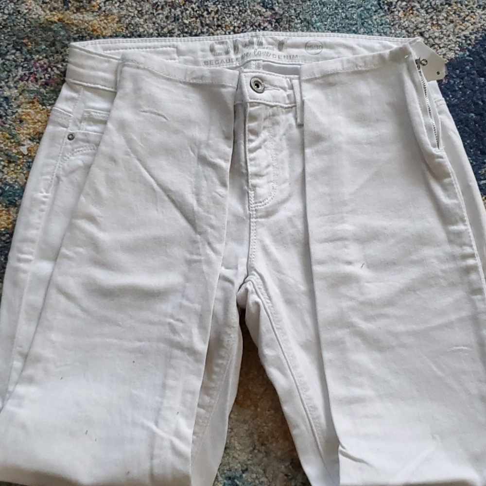 White Jean's with a cute side zipper